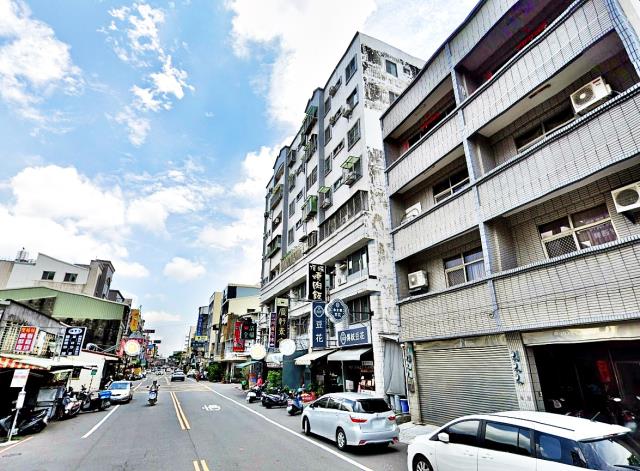 永康區中山路電梯三房