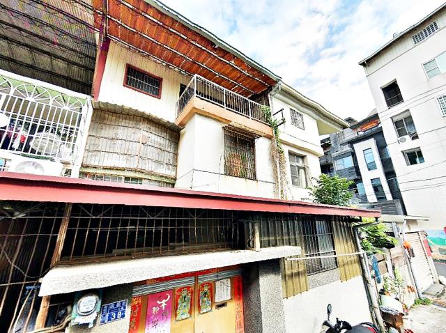 嘉義市義教街透天