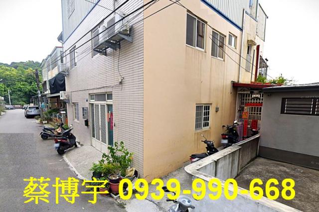 霧峰中正路法拍屋透天