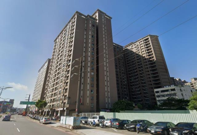 中壢冠世界收租套房