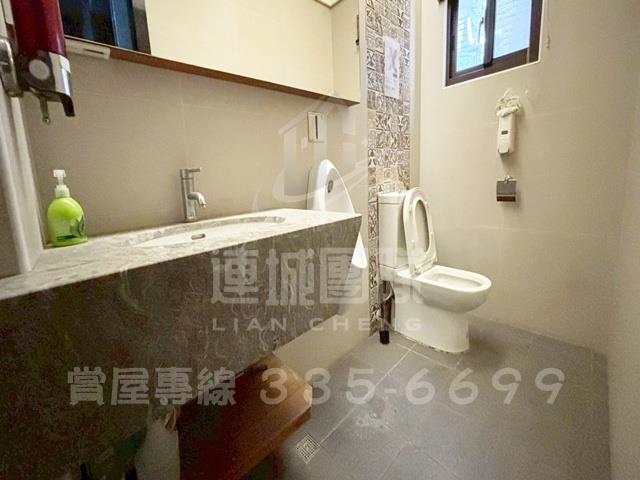 台南安平透天-13