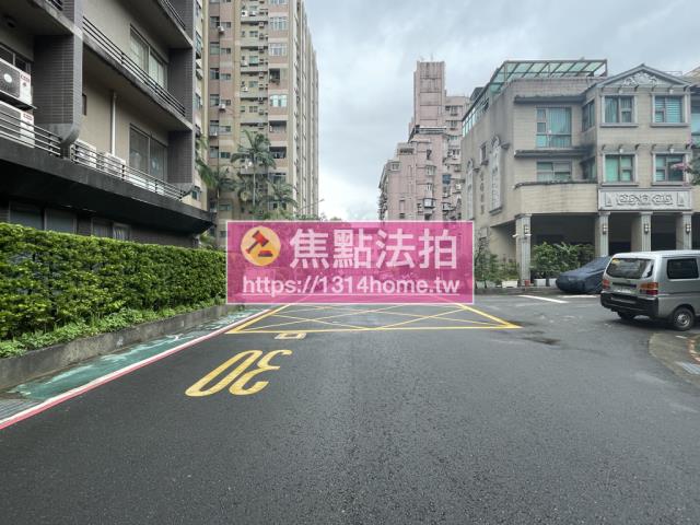 台北拍賣大樓-8