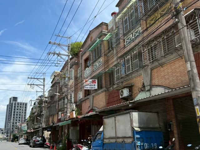 新北法拍公寓-8
