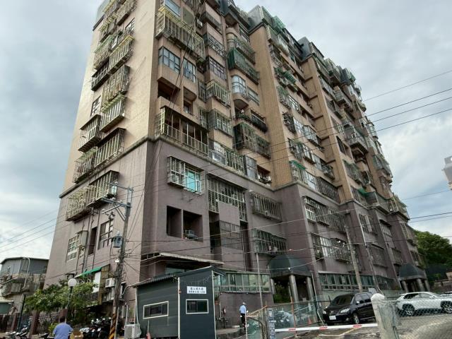 新北法拍大樓-6