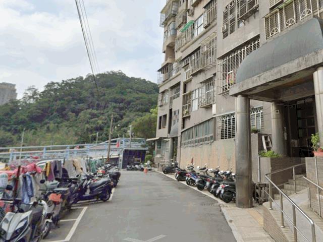 新北五股法拍大樓-1