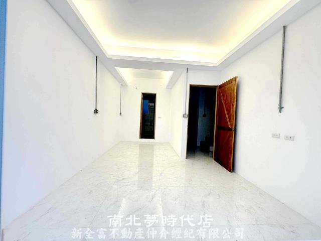 台南東區透天-3