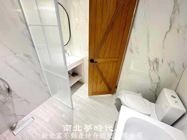 台南東區透天-10