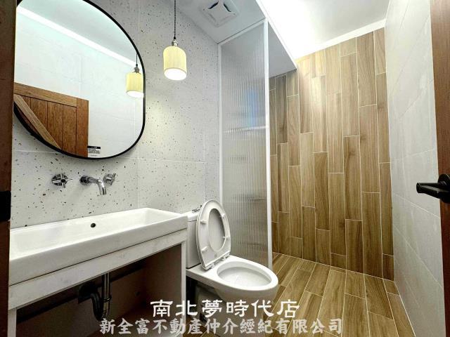 台南東區透天-8