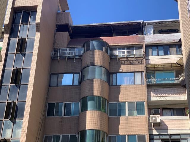 台北中山區拍賣華廈-5