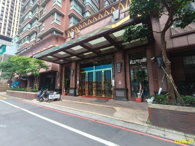 板橋大樓法拍-3