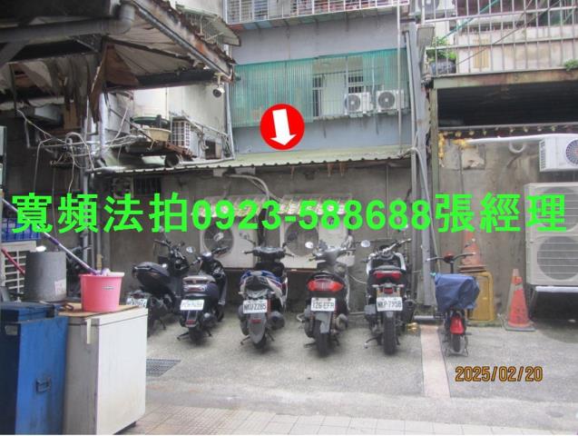 台北信義區法拍店面-2