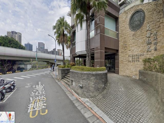 台北士林拍賣大樓-3