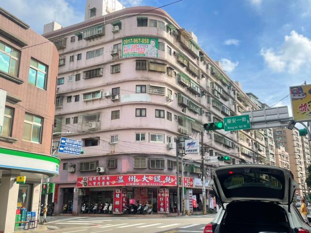 中壢華廈-8