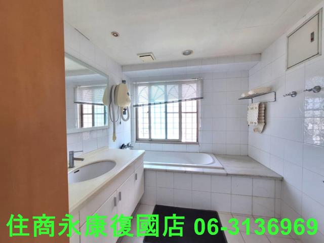 台南華廈-6