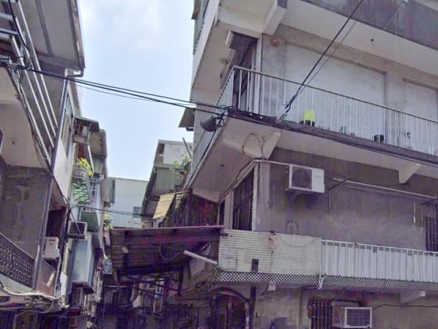 泰山法拍透天-3