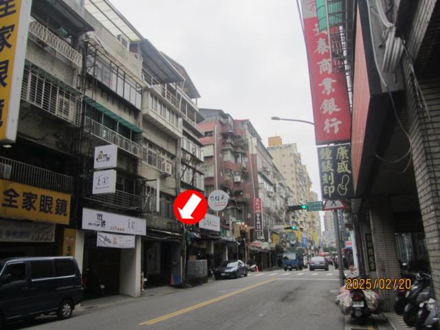 台北信義區法拍公寓-2