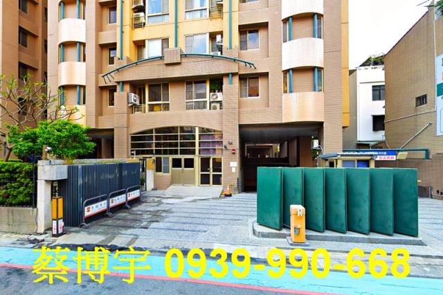 西屯興富發上城法拍屋
