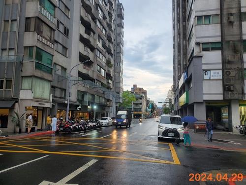 台北法拍大樓-9