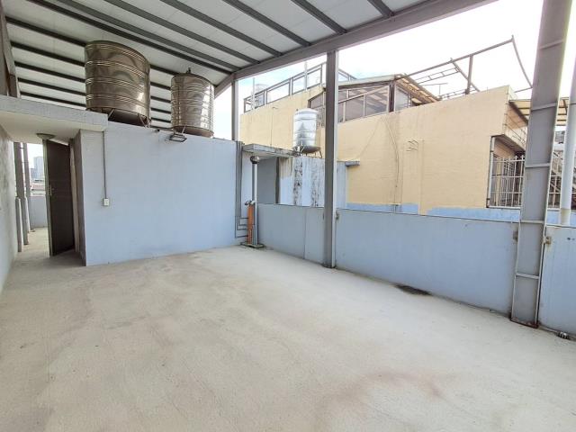 台中西區透天-15