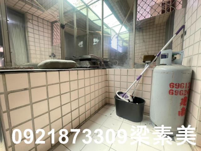 湖內大樓-9