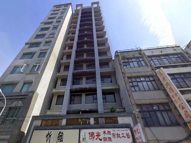 台北萬華法拍大樓-2