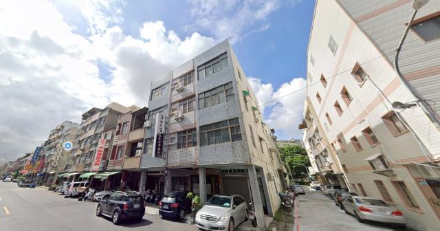 苓雅透天法拍-7