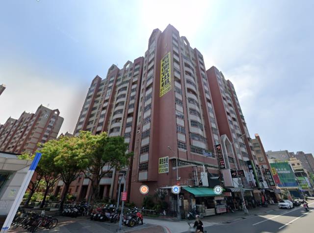 鳳山法拍大樓-4