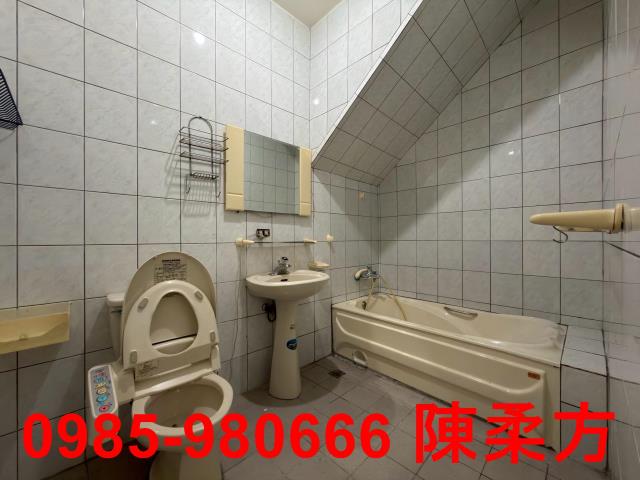 嘉義西區透天-8