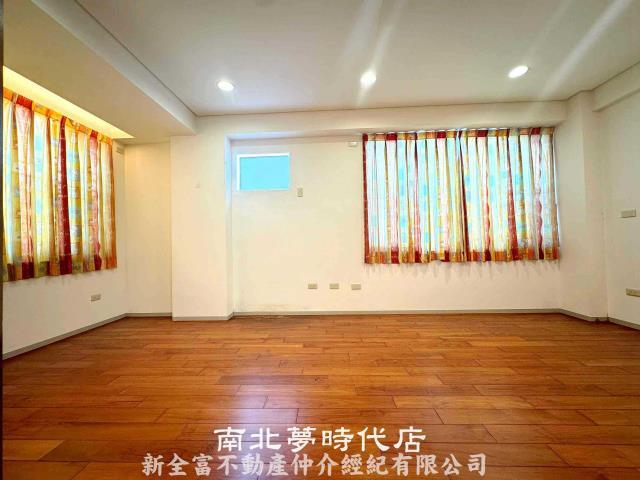 台南南區透天-5