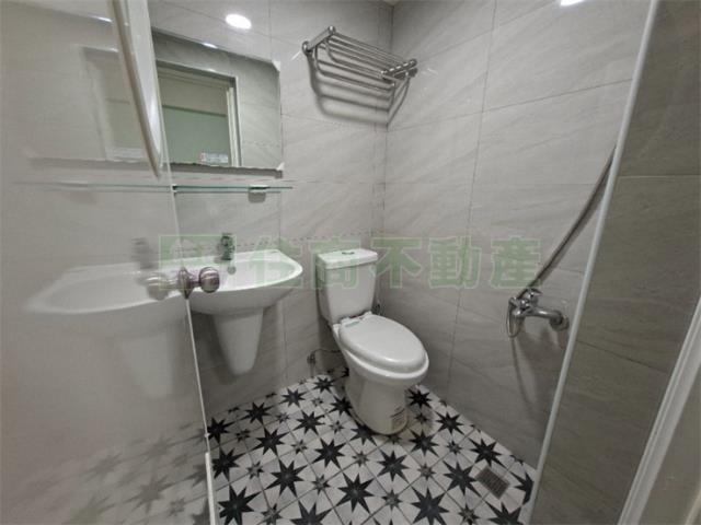 高雄三民區公寓-11