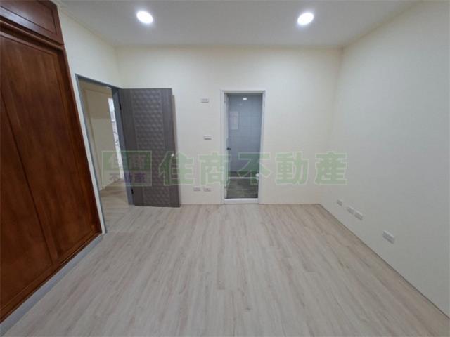 高雄三民區大樓-8