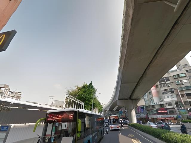 台北內湖大樓法拍-9