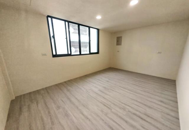 中壢捷運站電梯透天