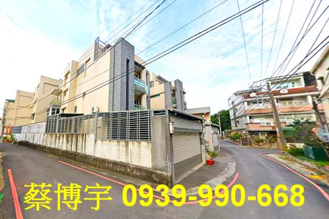 西區育人路法拍屋透天