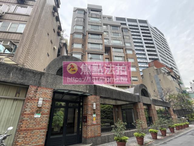 台北中山區法拍華廈-2