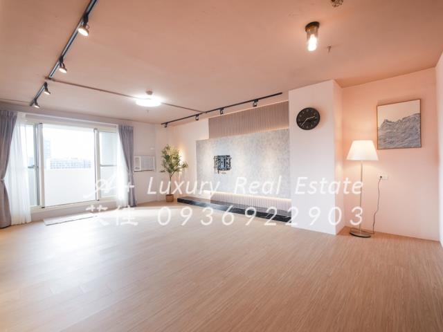 仁愛首都廣場大廈