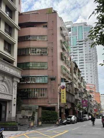 板橋拍賣華廈-1