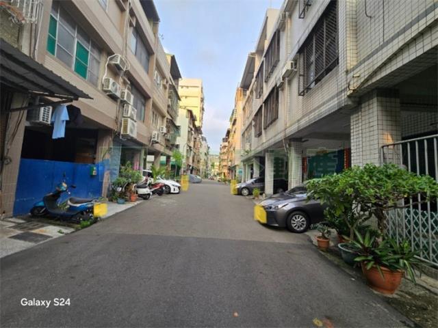 高雄前鎮透天-11