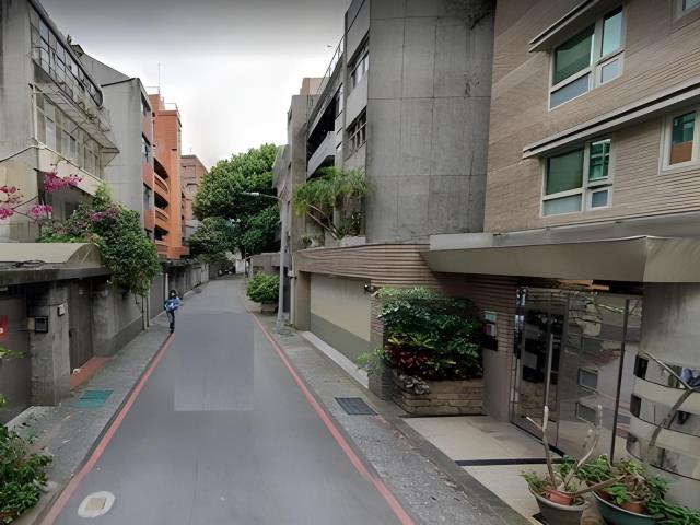 台北拍賣大樓-4