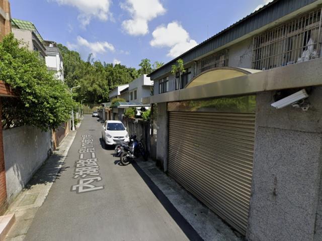 台北內湖透天法拍-1