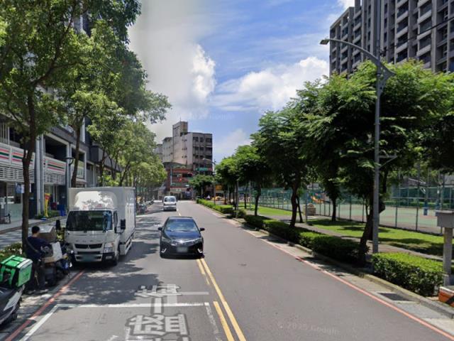 新北新莊法拍大樓-4