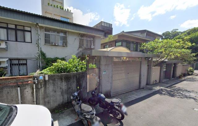 內湖拍賣透天-1