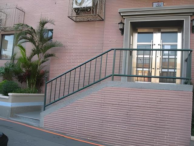 桃園平鎮法拍大樓-2