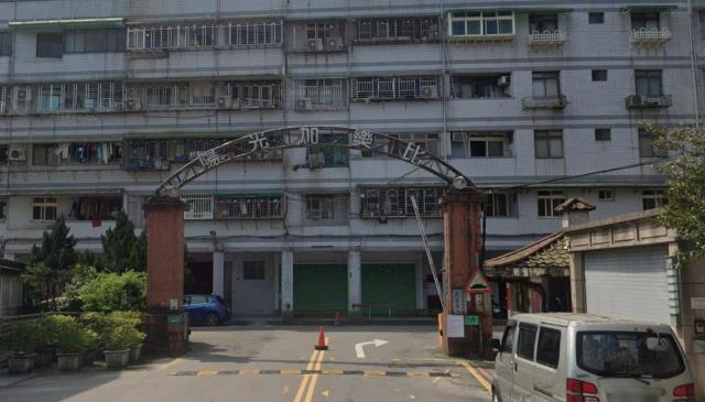 基隆安樂區拍賣公寓-5