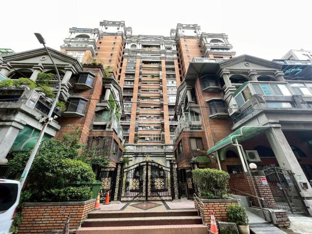 桃園桃園區法拍大樓-1