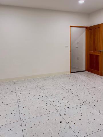 台南南區透天-11