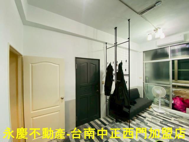 台南中西區公寓-1