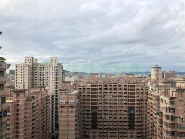 高雄三民區大樓-13