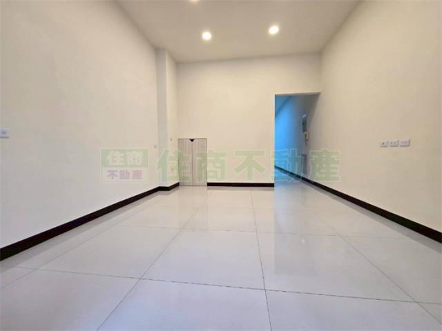 高雄小港透天-8