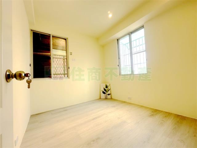 高雄三民區大樓-9